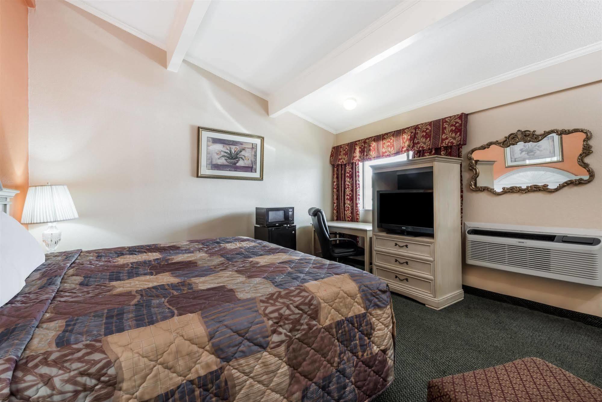 Oyo Hotel Lake Charles La I-10 Zewnętrze zdjęcie